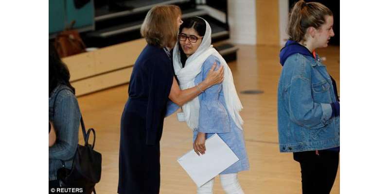 جینز پہننے پر ملالہ یوسفز ئی پر سوشل میڈیا پر شدید تنقید