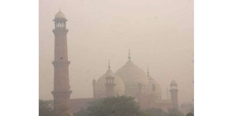 شہریوں کو بیمار کرنے والی سموگ ایک بار پھر لاہور پر حملے کیلئے تیار