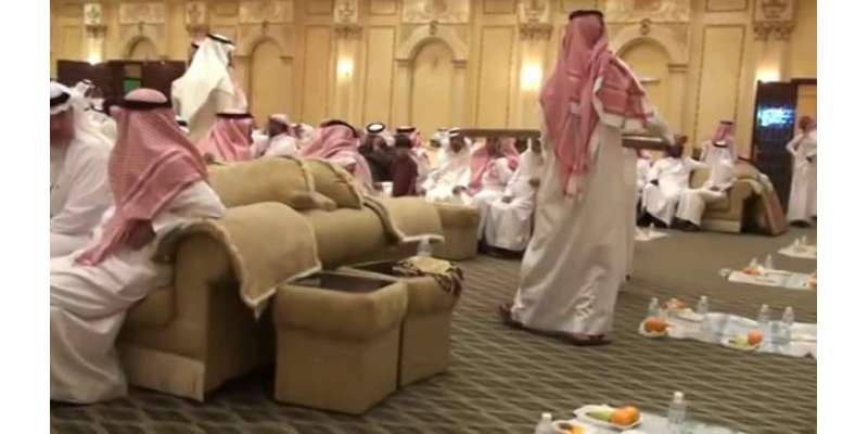 سعودی حکومت نے زیادہ افراد کے اکٹھے ہونے پر 40 ہزار ریال جرمانے کا اعلان ..