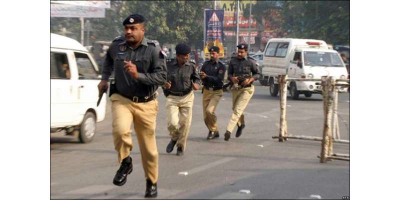 دھرنے کے خلاف راولپنڈی پولیس نے بھی کارروائیوں کا آغاز کر دیا