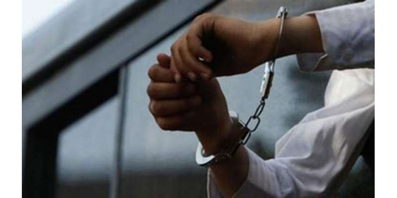 دبئی ، ٹیکسی ڈرائیور عمر رسیدہ خاتون کے پرس سے2،000 درہم چرانے پر گرفتار