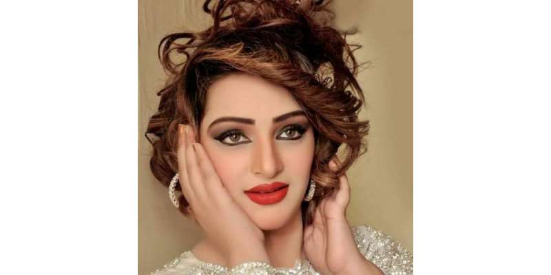 اداکارہ مہک نور کی چیف جسٹس آصف سعید کھوسہ کو حلف اٹھانے پر مبارکباد