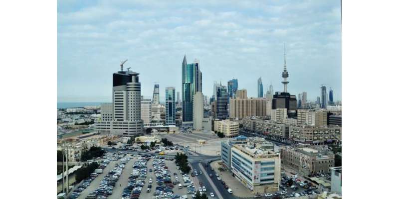 کویت غیر قانونی طور پر کا م کرنے والے غیر ملکیوں کو جلاوطن کر رہا ہے