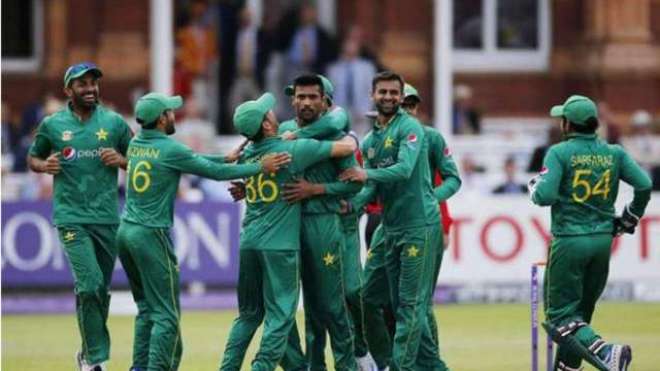 پاکستان اور آسٹریلیا کی ٹیمیں تین میچوں کی سیریز کے پہلے ٹی ٹونٹی کرکٹ میچ میں کل آمنے سامنے ہوں گی