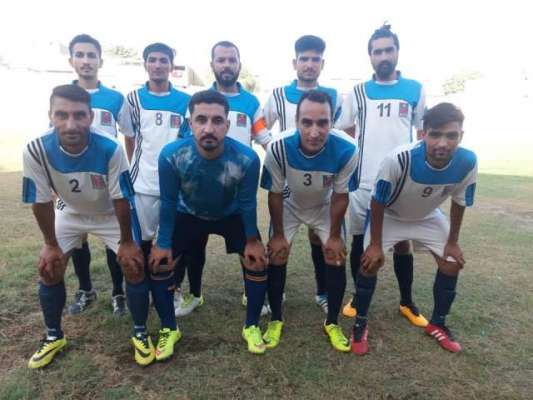 سندھ اسپورٹس بورڈ ضلع ایسٹ انٹر کلب فٹبال‘ آزاد الیون اور مدینہ شہباز کی کامیابی