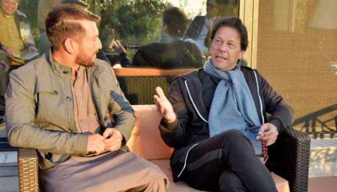 وزیراعظم عمران خان سے لیگ سپنر یاسر شا ہ کی ملاقات ، شکست کی وجوہات بتائیں