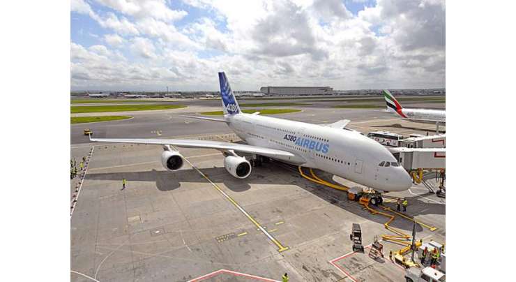 دنیا کے سب سے بڑے مسافر بردار جہاز کے پاکستان میں آپریشن شروع کرنے کاجائزہ لینے کا فیصلہ