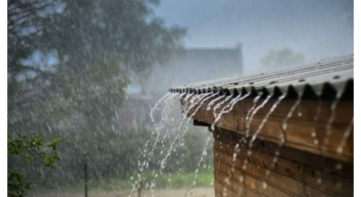 ٹنڈو محمد خان اور اس کے نواحی علاقوں میں بارش کے باعث موسم خوشگوار ہو گیا