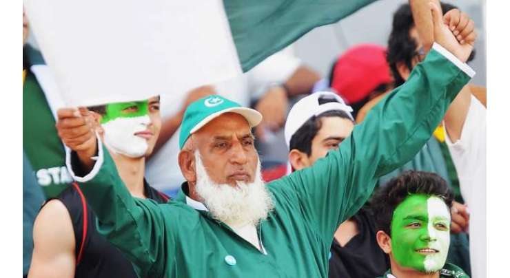 میرے بس میں ہو تو پوری دنیا میں پاکستان ٹیم کے ساتھ جاکر سبز ہلالی پرچم لہرائوں ،چاچا کرکٹ