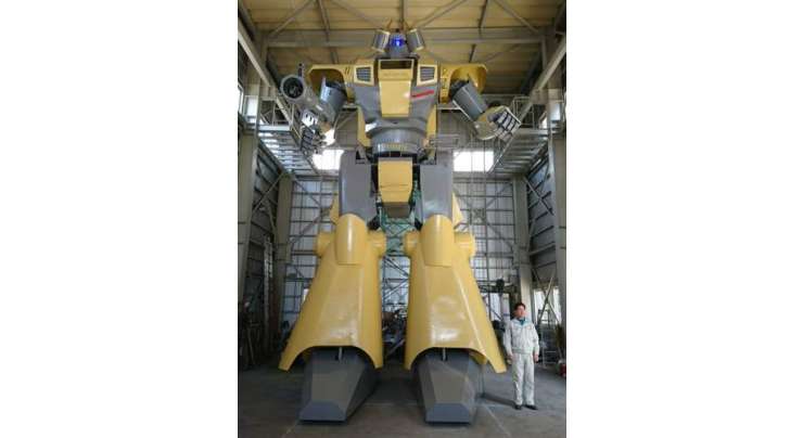 جاپانی انجینئر نے کارٹون سے متاثرہو کر28 فٹ اونچا فنکشنل روبوٹ بنا لیا