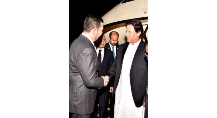 وزیر اعظم عمران خان کا ملائشیا پہنچنے پر تاریخی استقبال