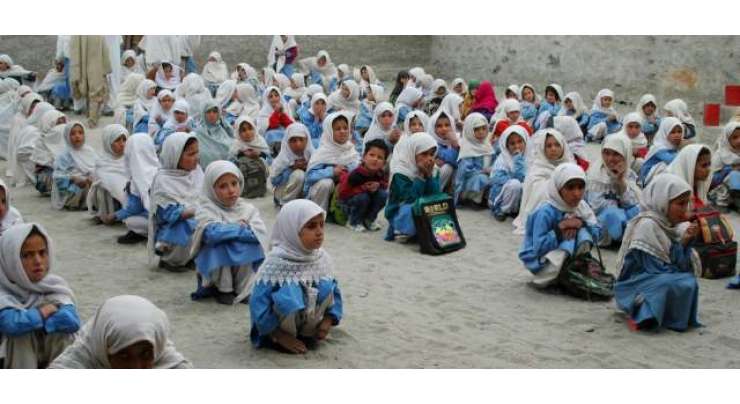 پاکستان میں 2 کروڑ 25 لاکھ بچے سکولوں سے محروم ہیں. ایچ آر ڈبلیو