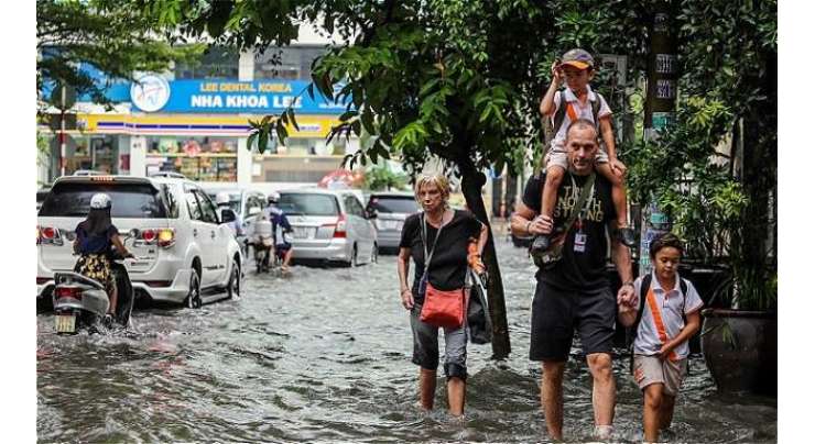 ویتنام میں شدید بارش اور لینڈ سلائیڈنگ سے 13افراد ہلاک،چارلاپتہ