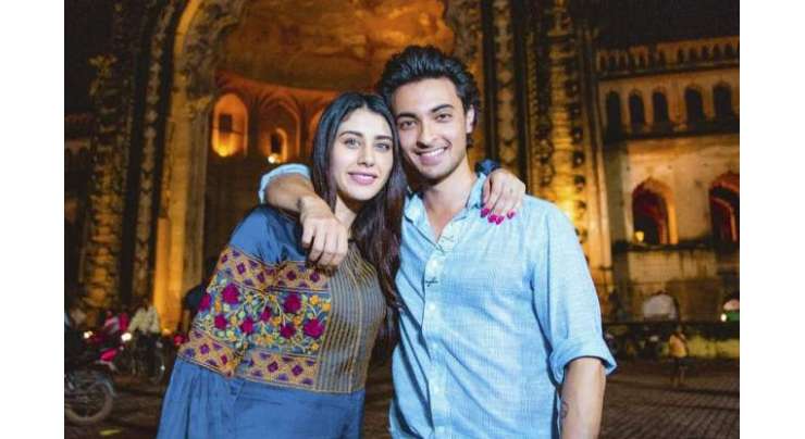 اداکار ایوش شرما اور ورینہ حسین فلم ’’لویاتری‘‘ کی تشہیر کے لئے ناگپور پہنچ گئے