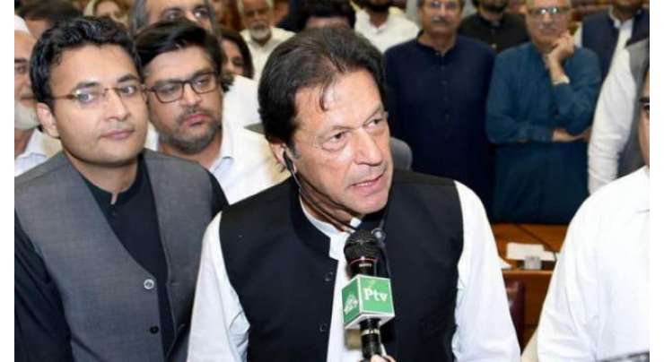 نومنتخب وزیراعظم عمران خان کی لکھی کی بجائے جذباتی تقریر