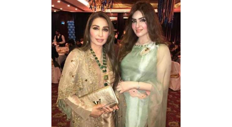 ادکارہ ریما خان کے بعد ان کی خوبصورت بہن نے بھی زبردست سرپرائز دے دیا