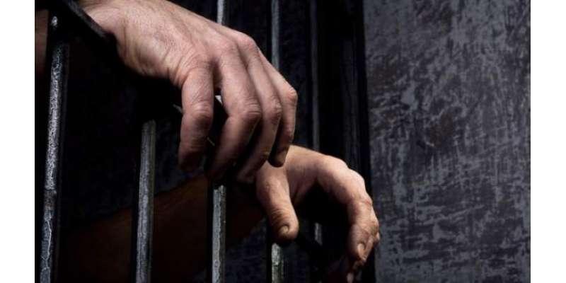 ایران کی جیلوں میں گنجائش سے چارگنا زیادہ قیدیوں کو ٹھونسا گیا ہے‘ ..