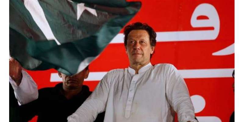 نگران حکومت نے عمران خان کو اقتدار سونپنے کی نئی تاریخ کا اعلان کردیا