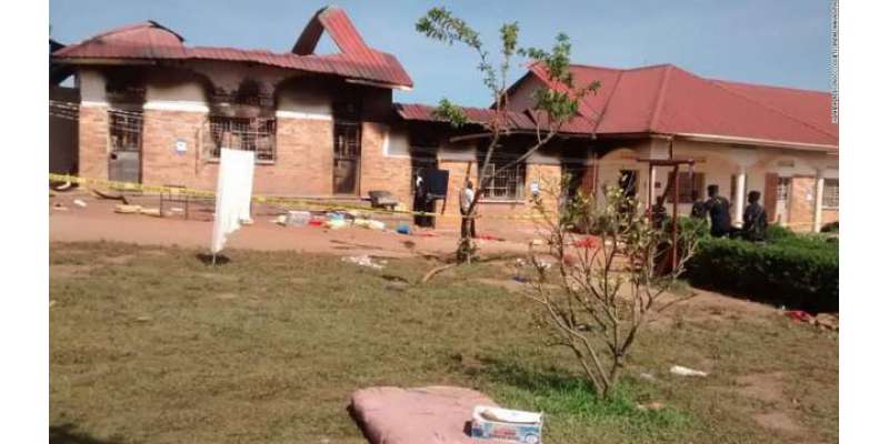 یوگینڈا: نظم وضبط کی خلاف ورزی پراساتذہ نے طالبعلم کو سکول سے نکال دیا