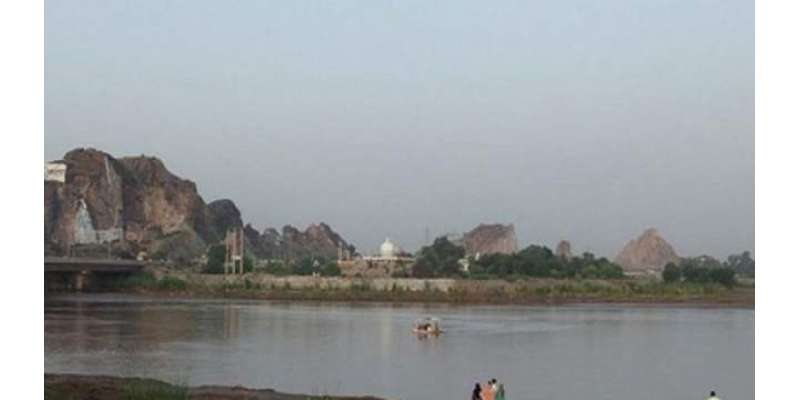 چیف جسٹس ثاقب نثار نے دریائے راوی کے پانی کو صاف کرنے کے حوالے سے رپورٹ ..