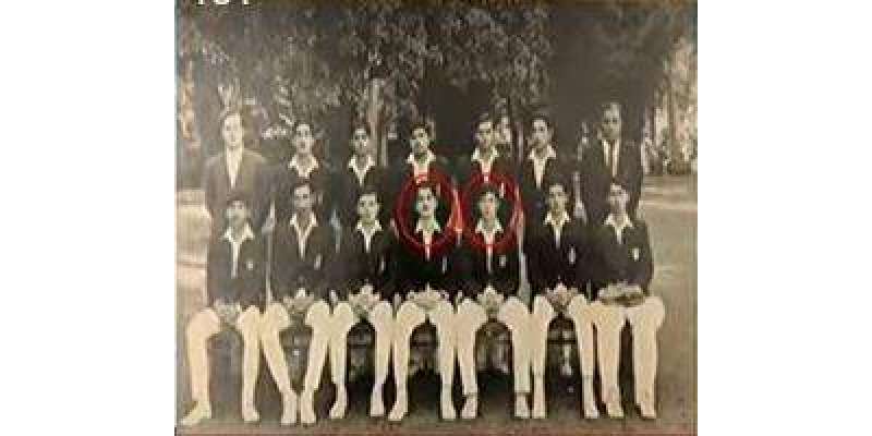 1968ء میں بنائی گئی تصویر میں عمران خان کے ساتھ بیٹھے شخص کی قسمت جاگ ..