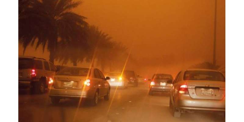 سعودی عرب کے کئی شہروں میں گردوغبار کے طوفان کے باعث معمولات زندگی ..
