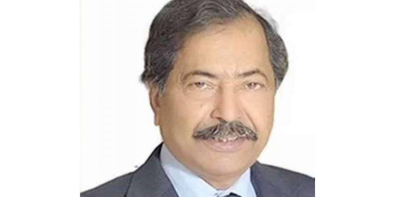 نگراں وزیر اعلیٰ سندھ فضل الرحمان نے حلف اٹھانے کے بعد گورنر سندھ محمد ..