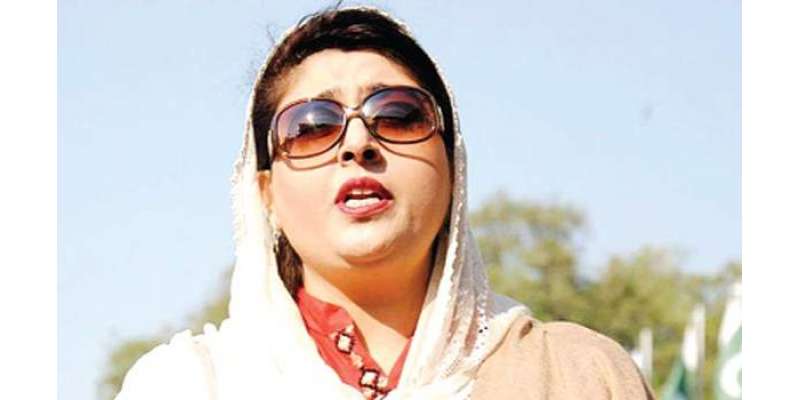 پنجاب اسمبلی کی سکیورٹی نے فائزہ ملک کو مٹھائی اندر لیجانے سے روکدیا