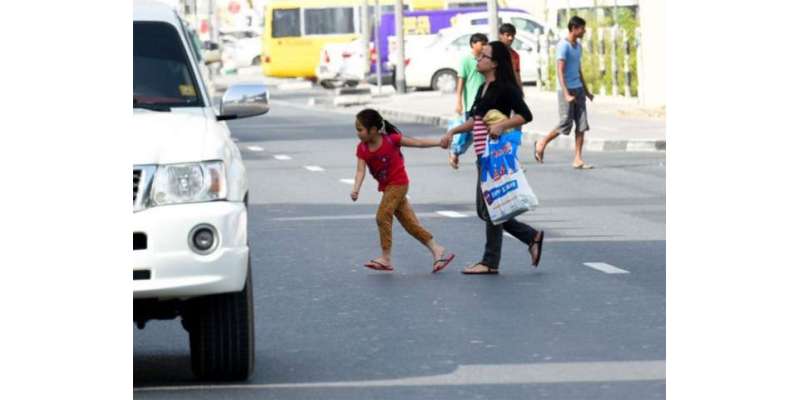 دُبئی:ٹریفک ضوابط کی خلاف ورزی پر راہگیروں کو 400 درہم کا جرمانہ ہو گا