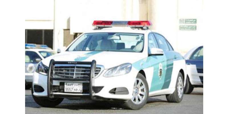 کراچی ،پولیس اہلکاروں کی دفتر جانے والی وین پر نا معلوم شخص کی اندھا ..