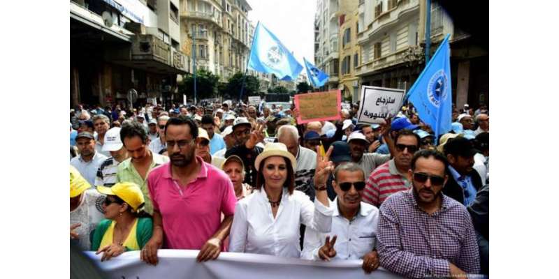 مراکش میں بد عنوانی اور رشوت خوری کے خلاف ہزاروں افراد کے احتجاجی مظاہرے
