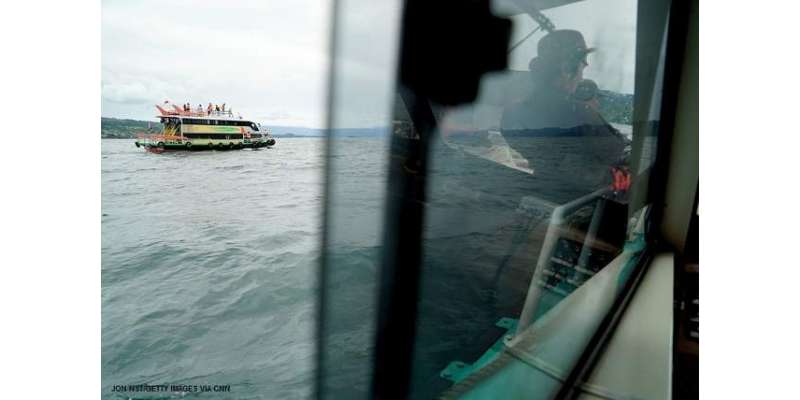 انڈونیشیا کی جھیل میں مسافر کشتی الٹنے سے 200 افراد ڈوب کر ہلاک ،ْ 18 کو ..