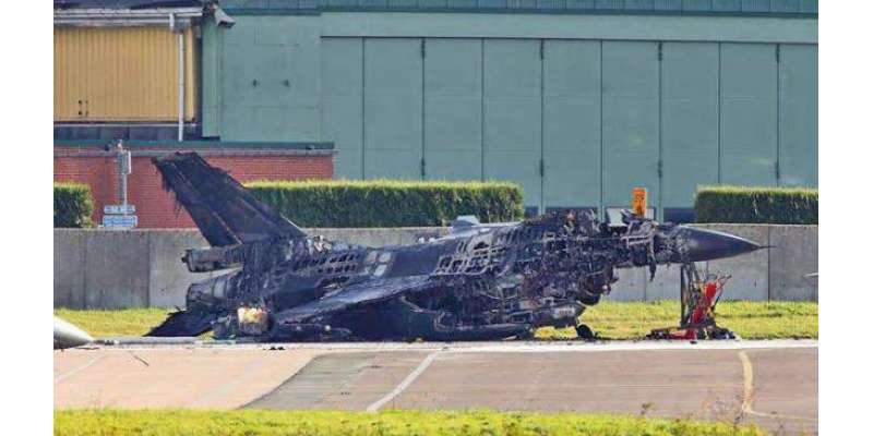 مکینک کی ذرا سی غلطی سے اربوں روپے مالیت کا ایف 16 طیارہ کھڑے کھڑے تباہ