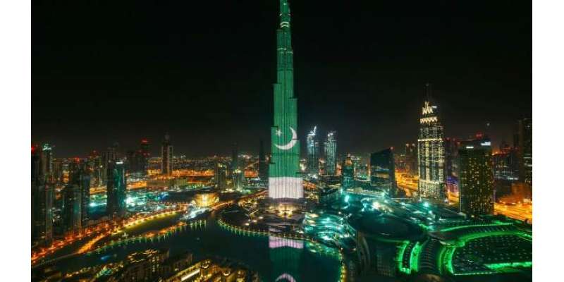 برج الخلیفہ یوم پاکستان کے موقع پر سبزہلالی  پرچم کے رنگ میں رنگ گیا