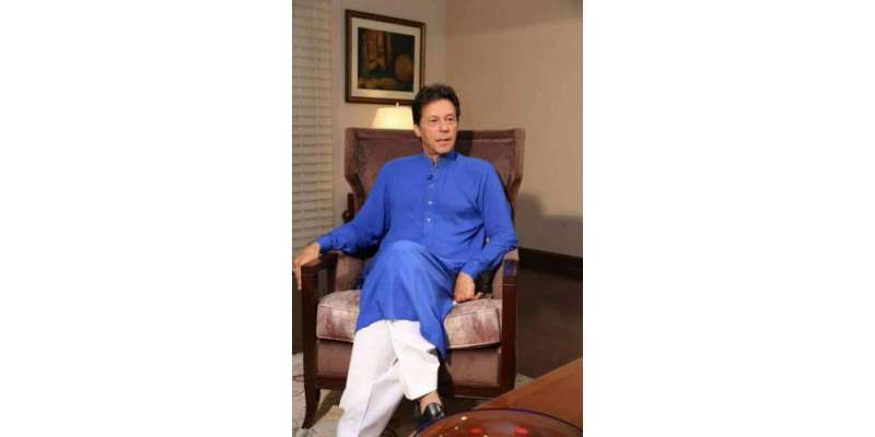 عمران خان کی تباہ کن باؤلنگ،دوسری سیاسی جماعتوں کی 100سے زائد وکٹیں ..