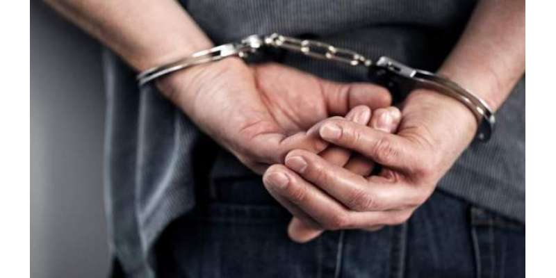 دُبئی :پولیس پر حملہ کرنے والے یورپی شخص کو گرفتار کر لیا گیا