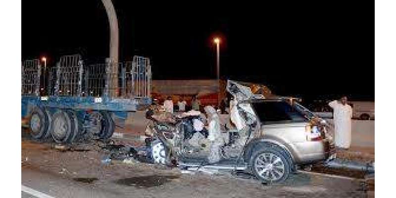 فیصل آباد :2 مختلف ٹریفک حادثات میں ایک شہری سمیت پاک فوج کی9جوان زخمی