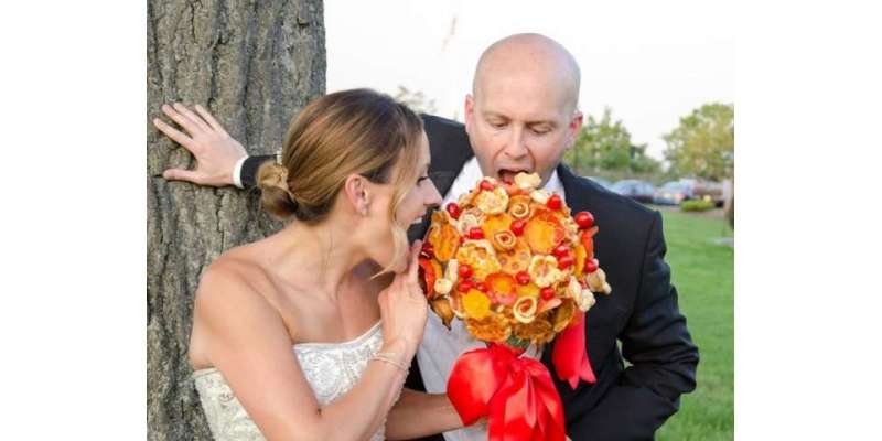 شادی کے دن دلہنیں اب "پیزا گلدستہ"  بھی اپنے ساتھ لے سکتی ہیں