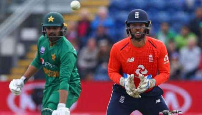 پاکستان اور انگلینڈ کے درمیان پانچ ون ڈے میچوں کی سیریز کا چوتھا میچ کل لیڈز میں کھیلا جائیگا