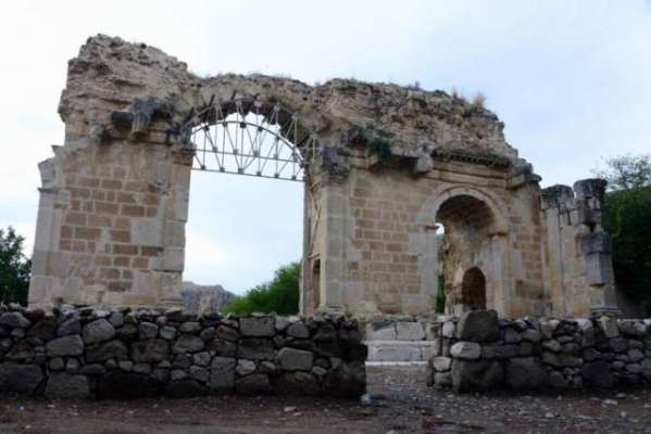 ترکی میں 2 ہزار  سال قدیم رومی گلیڈیٹر کا اکھاڑا دریافت