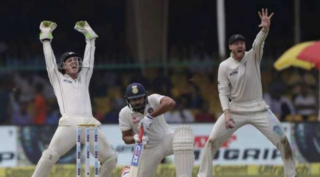 بھارت نے نیوزی لینڈ کیخلاف پہلے ٹیسٹ کے پہلے روز پہلی اننگز میں 5 وکٹوں کے نقصان پر 122 رنز بنالئے