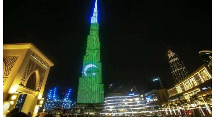 دبئی کے برج خلیفہ پر پاکستان کا پرچم آویزاں کر دیا گیا