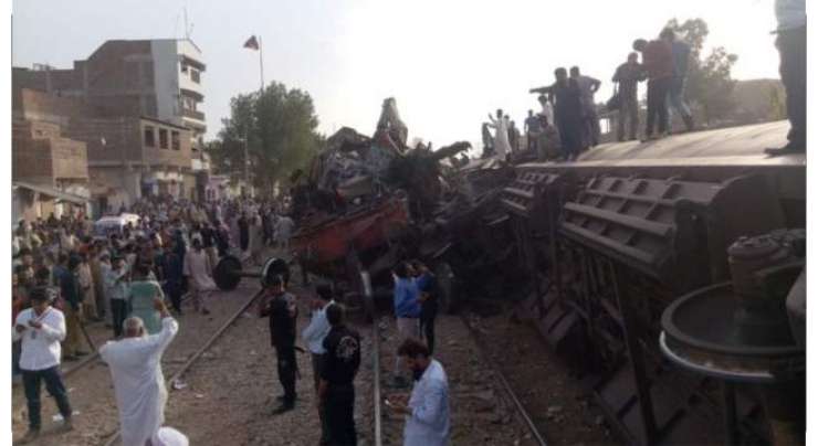 ریلوے حادثے میں کسی مسافر کونقصان نہیں پہنچا، شیخ رشید