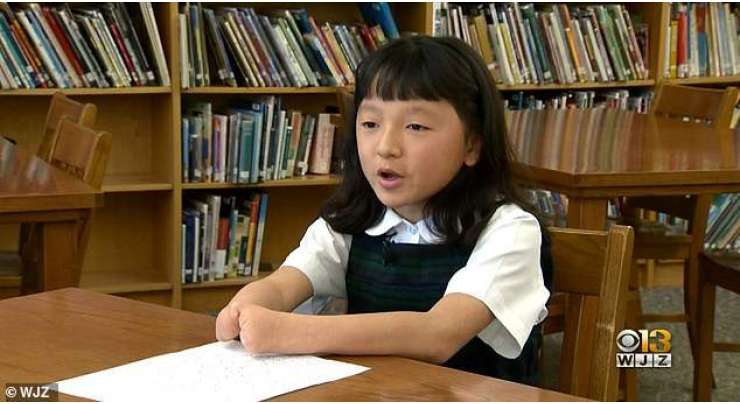 ہاتھوں کے بغیر پیدا ہونے والی 10 سالہ لڑکی نے لکھائی کا مقابلہ جیت لیا