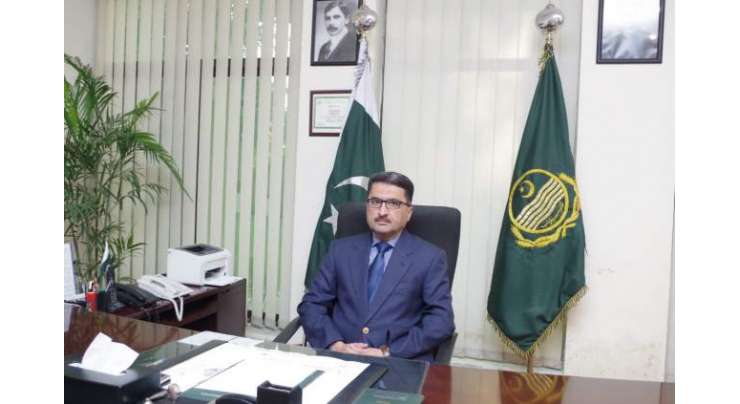 ڈپٹی کمشنر جہلم محمد سیف انور جپہ نے سول لائنز روڈ جہلم میں واقع گورنمنٹ الطاف ہا ئی سکول کا اچانک دورہ کیا