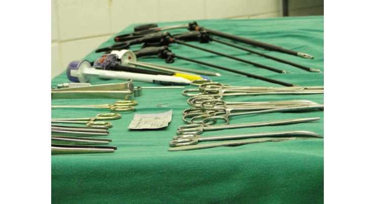 روسی خاتون کے  پیٹ میں ڈاکٹروں کی غفلت کے باعث 23سال سے قینچی موجود ہے