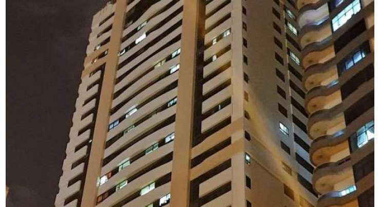 شارجہ میں 6 سالہ بچی اپارٹمنٹ کی تیسری منزل سے گر کر شدید زخمی