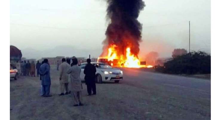 بلوچستان میں کوچ اور ٹرک کے درمیان تصادم سے جاں بحق افراد کی تعداد 27 ہوگئی