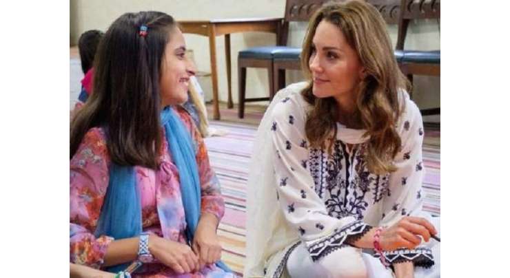 برطانوی شہزادی کیٹ مڈلٹن نے پاکستانی فیشن ڈیزائنر خدیجہ شاہ کے نام تعریفی خط لکھ دیا