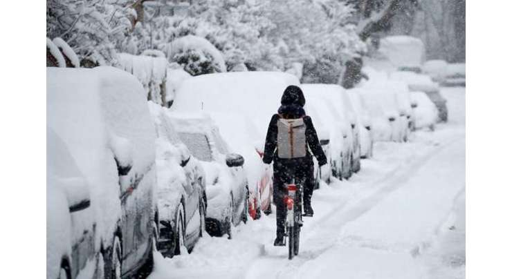 یورپ میں شدید برف باری، سردی اوربرفانی تودے گرنے سے 17 افراد ہلاک